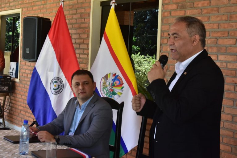 firma1