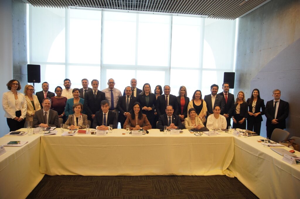 v2 08c1ef64 4647 440e acf2 4db1f79cb22b